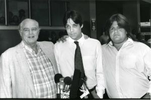 Marlon Brando with sons, Christian and Miko 1990 LA.jpg